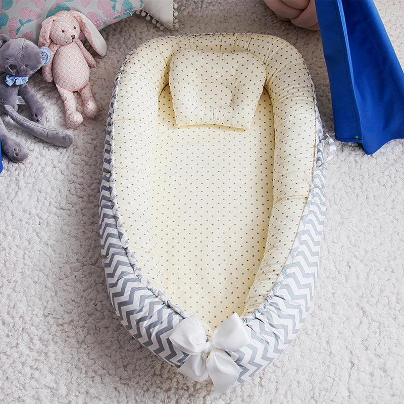 Classic Baby Lounger