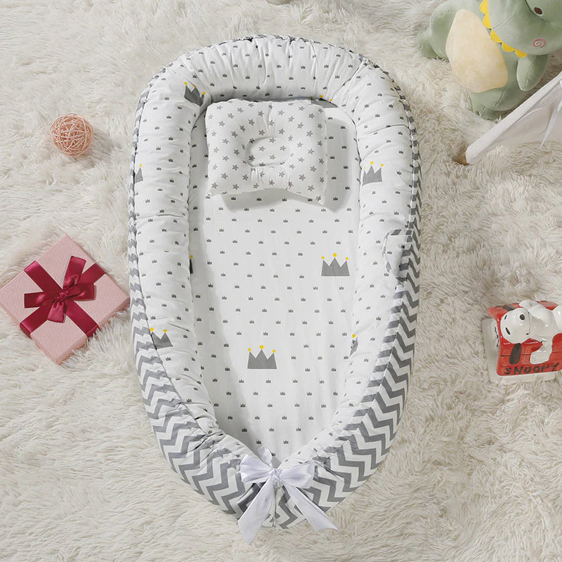 Classic Baby Lounger