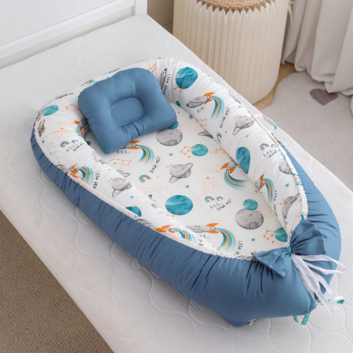 Classic Baby Lounger
