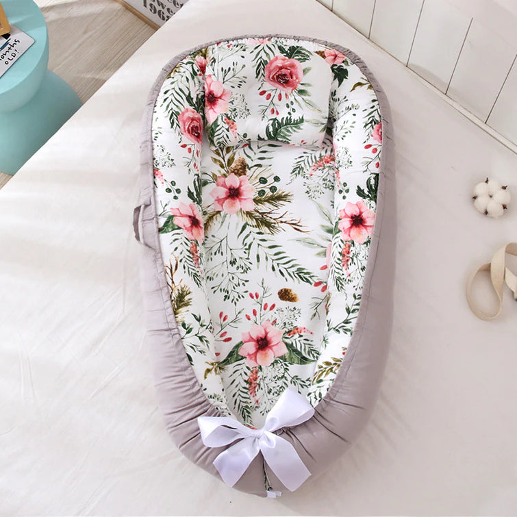 Classic Baby Lounger