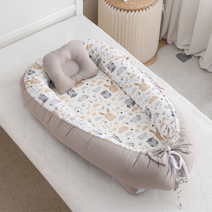 Classic Baby Lounger