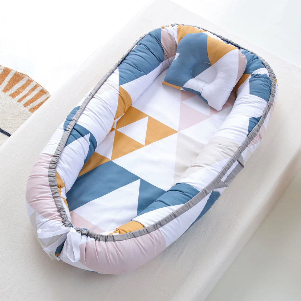 Classic Baby Lounger