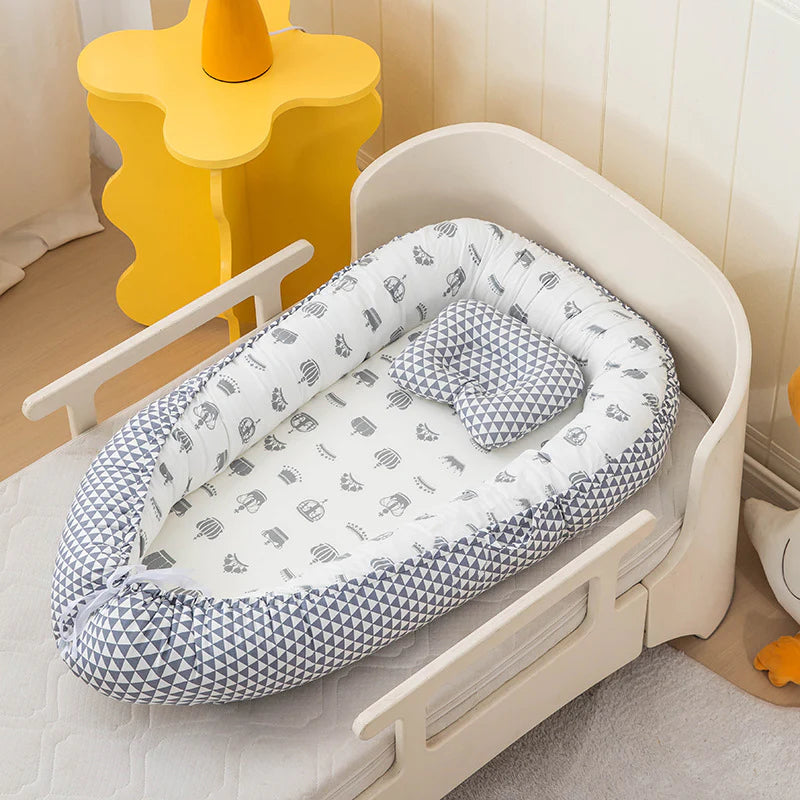 Classic Baby Lounger