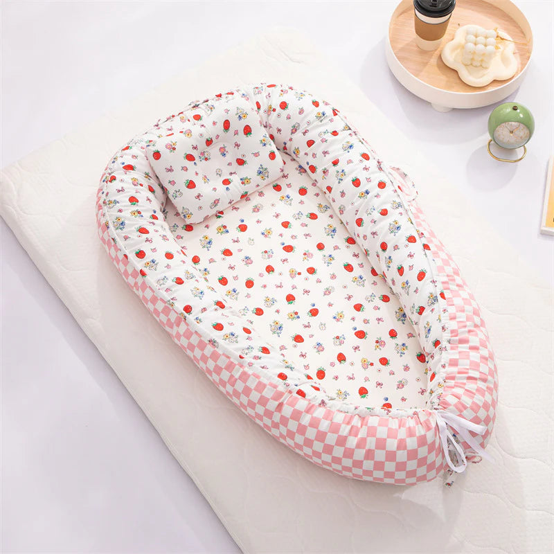 Classic Baby Lounger