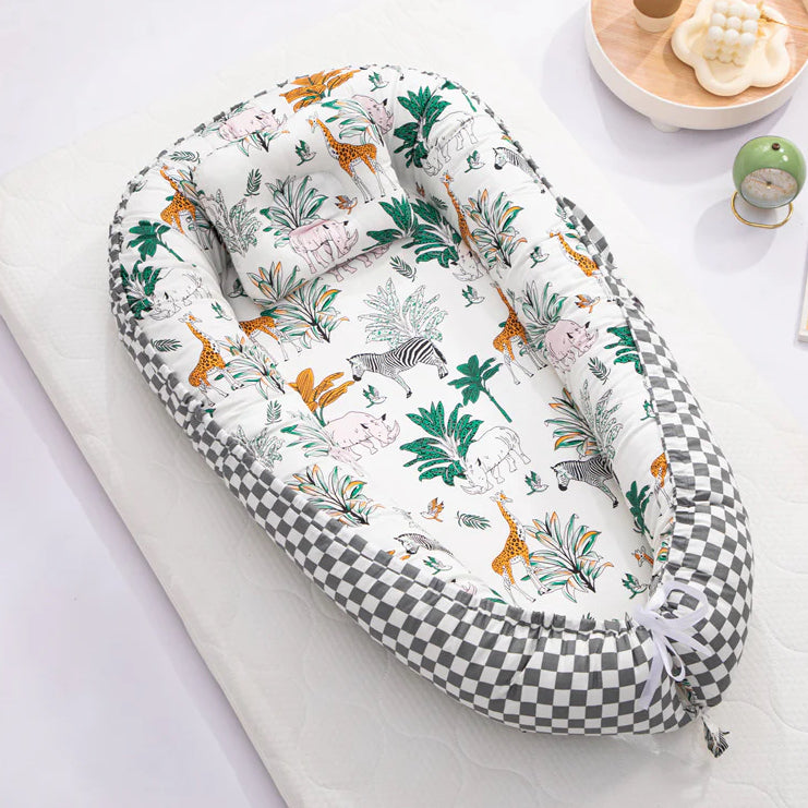 Classic Baby Lounger