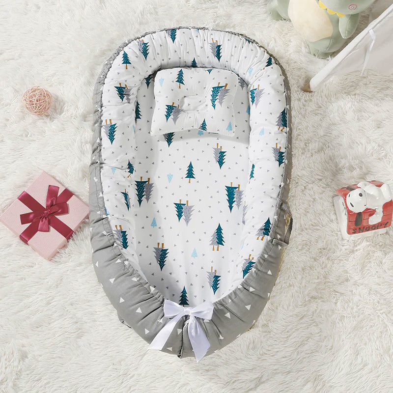 Classic Baby Lounger
