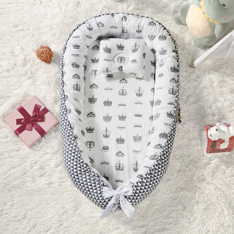 Classic Baby Lounger