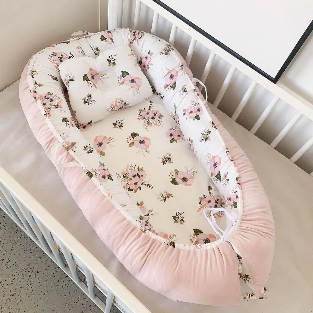 Classic Baby Lounger