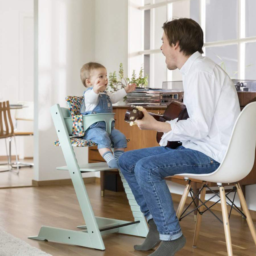 Anti-Tip Feet For All-Ages Kids Seat